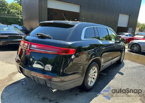 2017 Lincoln Mkt from USA, damaged, VIN 2LMHJ5NK3HBL01668